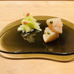 Sushi Ichijirou - ホタテ煮浸し粒山椒のせ     白瓜梅肉和え