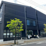 Jose Luis Karuizawa - TWIN-LINE HOTEL KARUIZAWA JAPAN

スタイリッシュでオシャレな外観。