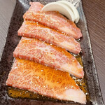 焼肉Diner やきや - 脂のノリが絶品のカルビ。