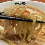 新潟らーめん 無尽蔵 味噌と出汁 - 野菜辛味噌