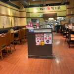 新潟らーめん 無尽蔵 味噌と出汁 - 内観