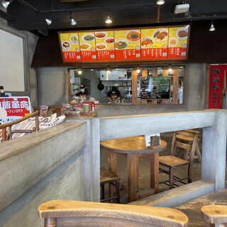 鬍鬚張魯肉飯_2