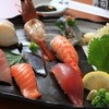 回転寿司 北海素材 - 料理写真:舎利にもこだわった北海素材のにぎりをご堪能ください！