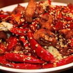 三国志 - チョウお酒に合う骨付き鶏肉のピリ辛揚げ