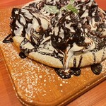 クラフトビアダイニングワバール - チョコバナナピザ　値段失念
