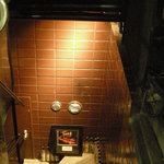 Vision whisky bar 吉祥寺 - 地下への階段