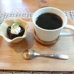 カフェ スリジエ アン フルール - ランチセットのコーヒーとゼリー