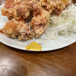 中華料理 餃子の店 三幸園 - 唐揚げハーフ。味は言わずもがな。