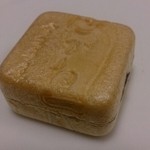 KOGANEAN - こがねもなか（147円）