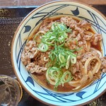 丸亀製麺 - 焼きたて肉うどん　上