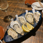 Oyster Bar MABUI - 