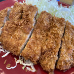 かつや - ロースカツ定食（税込 792円）評価＝△