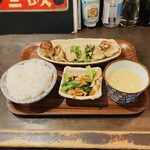 Yokohama Aoba Gyouza - 青葉焼餃子定食