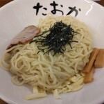 Abura Soba Semmon Ten Taoka - チーズ盛(大盛り)　麺多くて見えないけど下にタレ入ってます