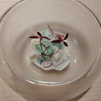 鳥つき - さくらんぼとパイナップルの和え物