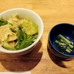うみからそらへ - サラダと小鉢(小松菜のおひたし)