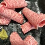 炭火焼肉 香月辺 - 新鮮和牛片面5秒焼き