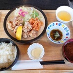 Kirin Tei - からあげ定食(900円)ご飯(小)