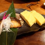 天宿の杜 桂月 - 焼き鯖と玉子焼き