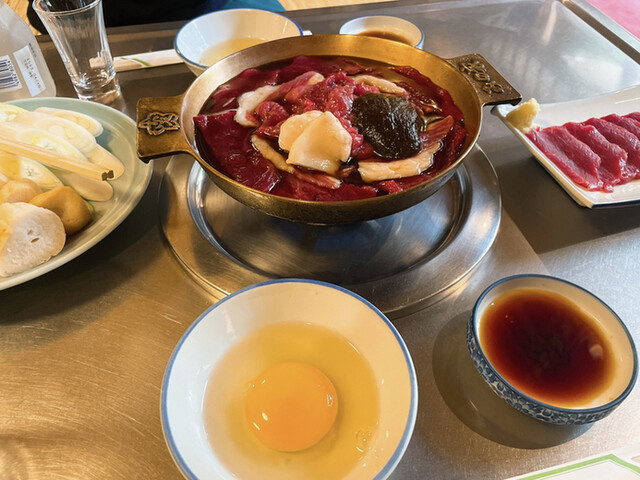 『古き良き涼しい下町の風が通るお店で食す絶品桜鍋』by ゆとりバカ : 桜なべ みの家 本店 （みのや） - 森下/馬肉料理 [食べログ]