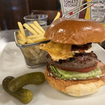 シェイクツリー バーガー＆バー - 