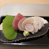 丸の内一丁目 しち十二候 - 