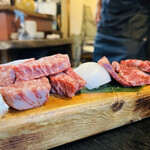 熱血ヤキニク酒場 クラウン - 