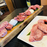 熱血ヤキニク酒場 クラウン - 