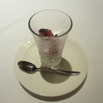 エクアトゥール - 葡萄とブルーベリーのグラニテ