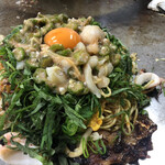 Okonomiyaki Hirano - ソバライス、生イカ、大葉、イカオクラ明太子、黄身のせ、「イカライス」