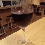 Isakaba Angoro - お得な大盛り赤ワイン