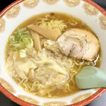 中華飯店 華宴 - 雲呑麺 ワンタンメン（650円）