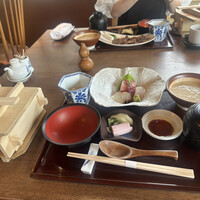 浅草むぎとろ 本店 - 刺身と麦とろセット
