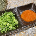 活たこ・創作料理 さるのこしかけ - 薬味