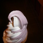 ソフトクリーム（ミックス：バニラ＆山ぶどう②up