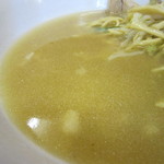 ラーメン二郎 - 濃厚でコクと甘味が交差して。
      
      
      