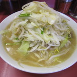 ラーメン二郎 - ラーメン　650円
      
      
      