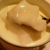 ワキヤ 一笑美茶樓 - 杏仁豆腐