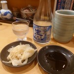 廻転寿司 冨士丸 - 日本酒で乾杯〜