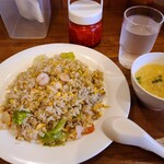 えびレタスチャーハン（M・７００円）