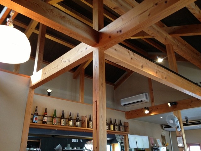 やまもと商店 - 和风の店内だよ.