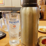 三代目 鳥メロ - 炭酸水が魔法瓶で出てくるのがよい！