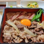 神戸牛ダイア - ステーキ重と肉飯？