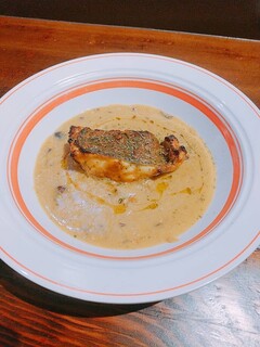 h Porukone - モダンネパリーコース¥3500鮮魚のタンドール焼きダルスープ