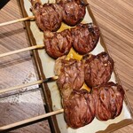 焼き鳥 備長炭と宮崎地鶏専門 TORA鶏YA - 