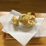 Bistro kidori - 鶏もも肉のパルメザンチーズフリット