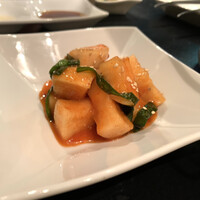 老舗精肉店直送 千種焼肉 飛騨牛の奴隷 千種店 - カクテキ