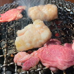 YAKINIKU BON'S - 