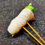 Sea bream mizuna roll