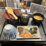 おひつ膳 田んぼ - 